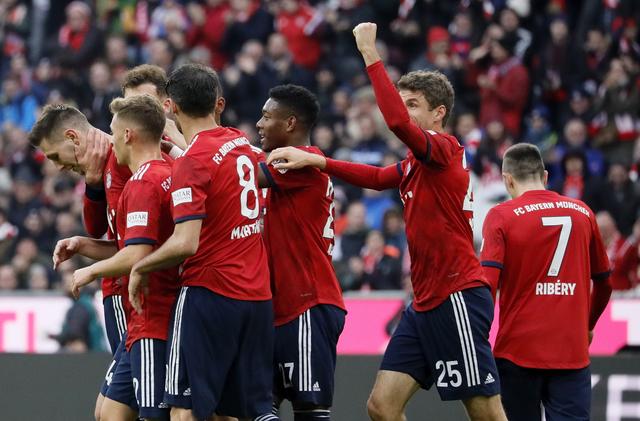 官方：伊布17岁次子文森特与米兰签下生涯首份职业球员合同（米兰官宣：伊布17岁次子文森特签下职业生涯首份合同）