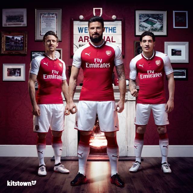 掘金约基奇三双末节爆发（约基奇三双引领掘金末节发力）