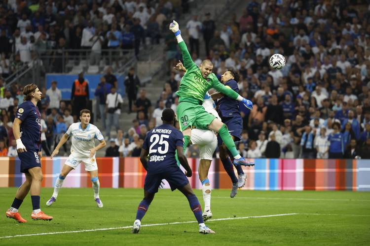 赛季还能否挽救？哈登：我们别无选择了，情况有可能继续恶化（赛季还有转机吗？哈登：已无选择，形势可能更糟）