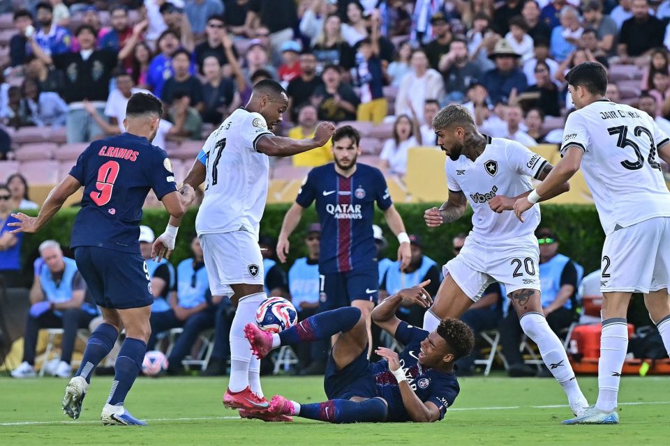 斯基拉：马竞有意埃德松，球员与亚特兰大尚未达成续约协议（斯基拉：马竞想签埃德松，其与亚特兰大续约谈判尚无结果）