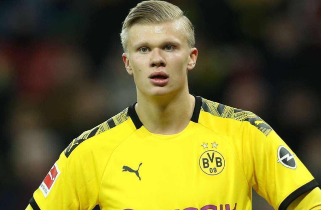 欧冠改制后连续3场破门最年轻榜单：17岁卡尔居首，姆巴佩次席（欧冠改制后连三场进球最年轻榜：17岁卡尔领跑，姆巴佩居次）