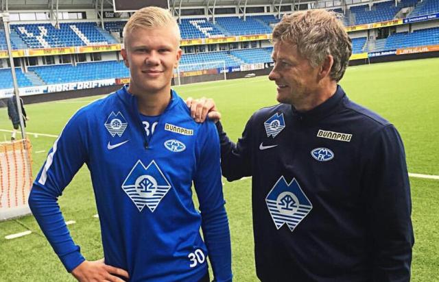 53岁齐达内上海街头踢毽子，与大妈迅速融入展现高球商风采（53岁齐达内现身上海街头踢毽子，与大妈打成一片尽显高球商）