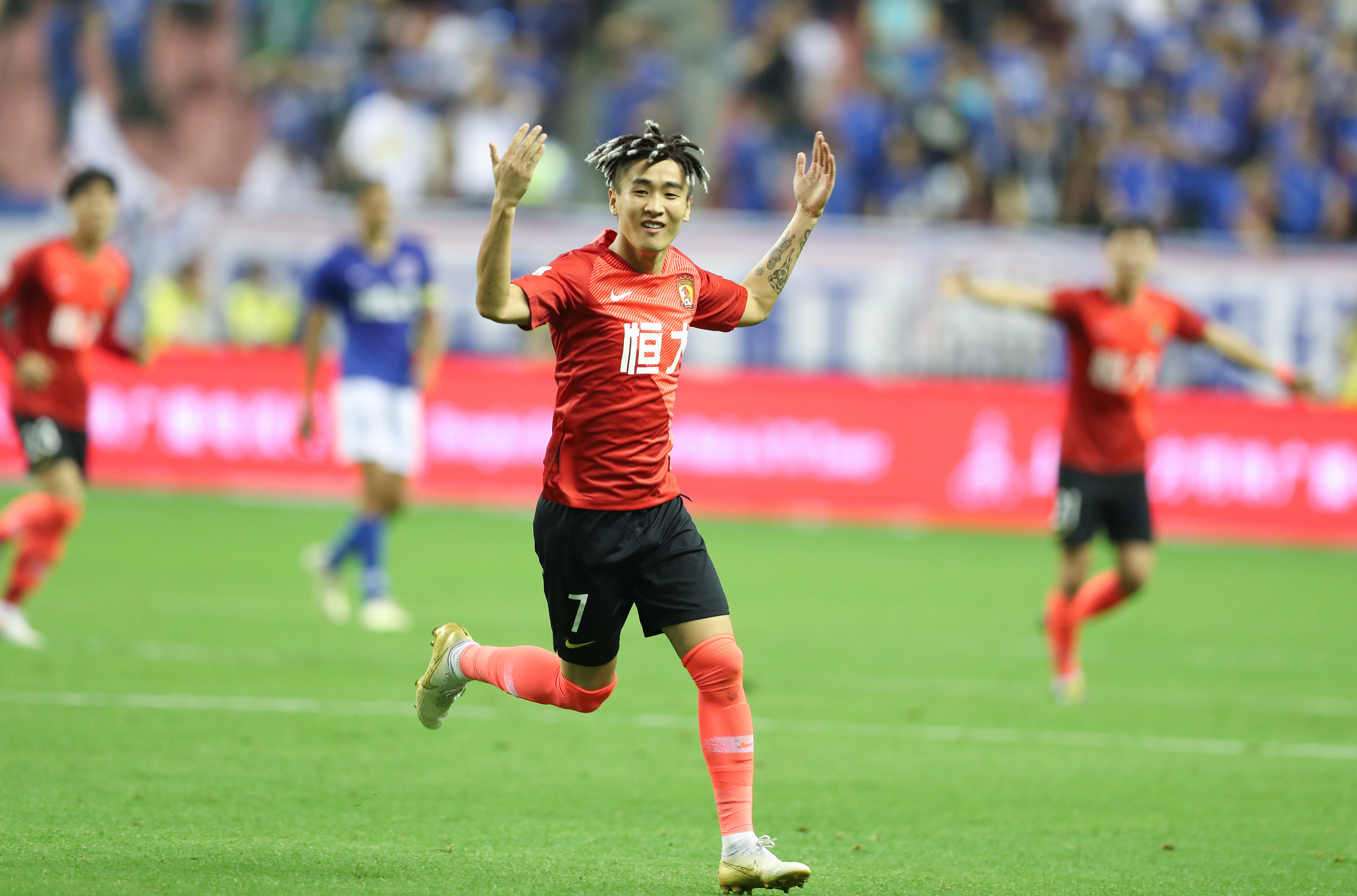 意杯国米5-1威尼斯晋级，小图拉姆双响，皮奥、博尼轰世界波（意杯：国米5-1大胜威尼斯晋级，小图拉姆梅开二度，皮奥、博尼轰世界波）