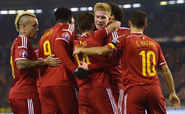 客场对贝蒂斯上半场就上演帽子戏法，费兰是西甲历史第一人（费兰客战贝蒂斯上半场戴帽，成西甲史上首人）