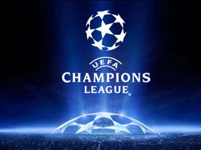 记者：曼联领跑谢什科争夺战，莱比锡要价7500万欧+浮动（曼联在谢什科争夺战中暂居领先，莱比锡标价7500万欧外加浮动条款）