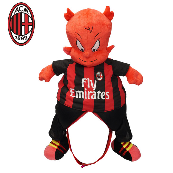 U16国少后卫李钧鹏：非常自豪能代表国家征战比赛（U16国少后卫李钧鹏：代表祖国出战倍感荣耀）