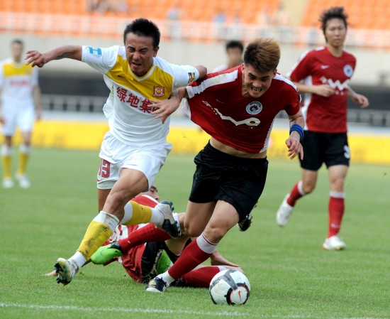 野球场最被低估的打法（街头球场被忽视的高效打法）