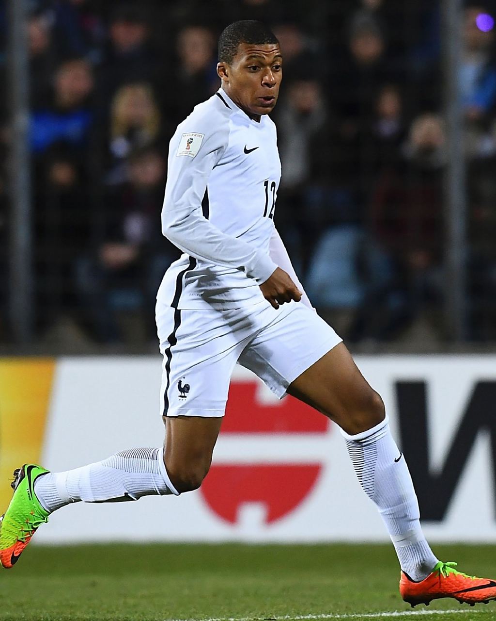 Opta全球俱乐部当前实力榜：阿森纳、拜仁、巴黎前3，维拉第6（Opta全球俱乐部实力最新排名：阿森纳、拜仁、巴黎包揽前三，阿斯顿维拉第六）